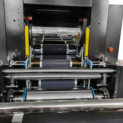 Batterie-Rollen-Pressmaschine-ununterbrochene hydraulische eintragende Maschine