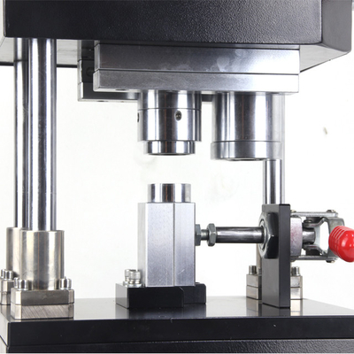 Laborlithium Ion Batteries Crimping Equipment With, der zuerst an zweiter Stelle versiegeln versiegelt